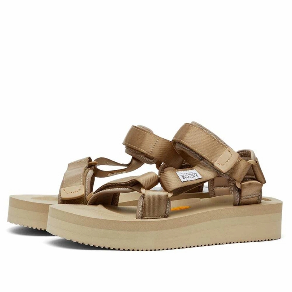 Suicoke Women's Depa V2Po Platform Sandal in Metallic Beige Size 7 Streetwear